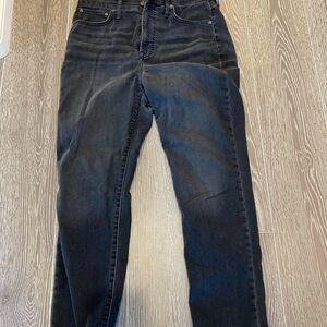 Madewell
High Waist Straight Leg
Jeans (Archmere)